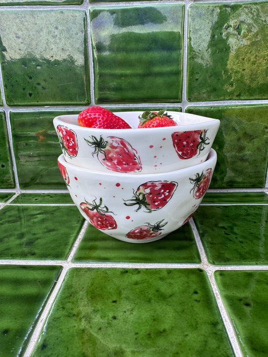 Aardbeien schaal keramiek - speels rood servies | Boltze - STRAWBERRY