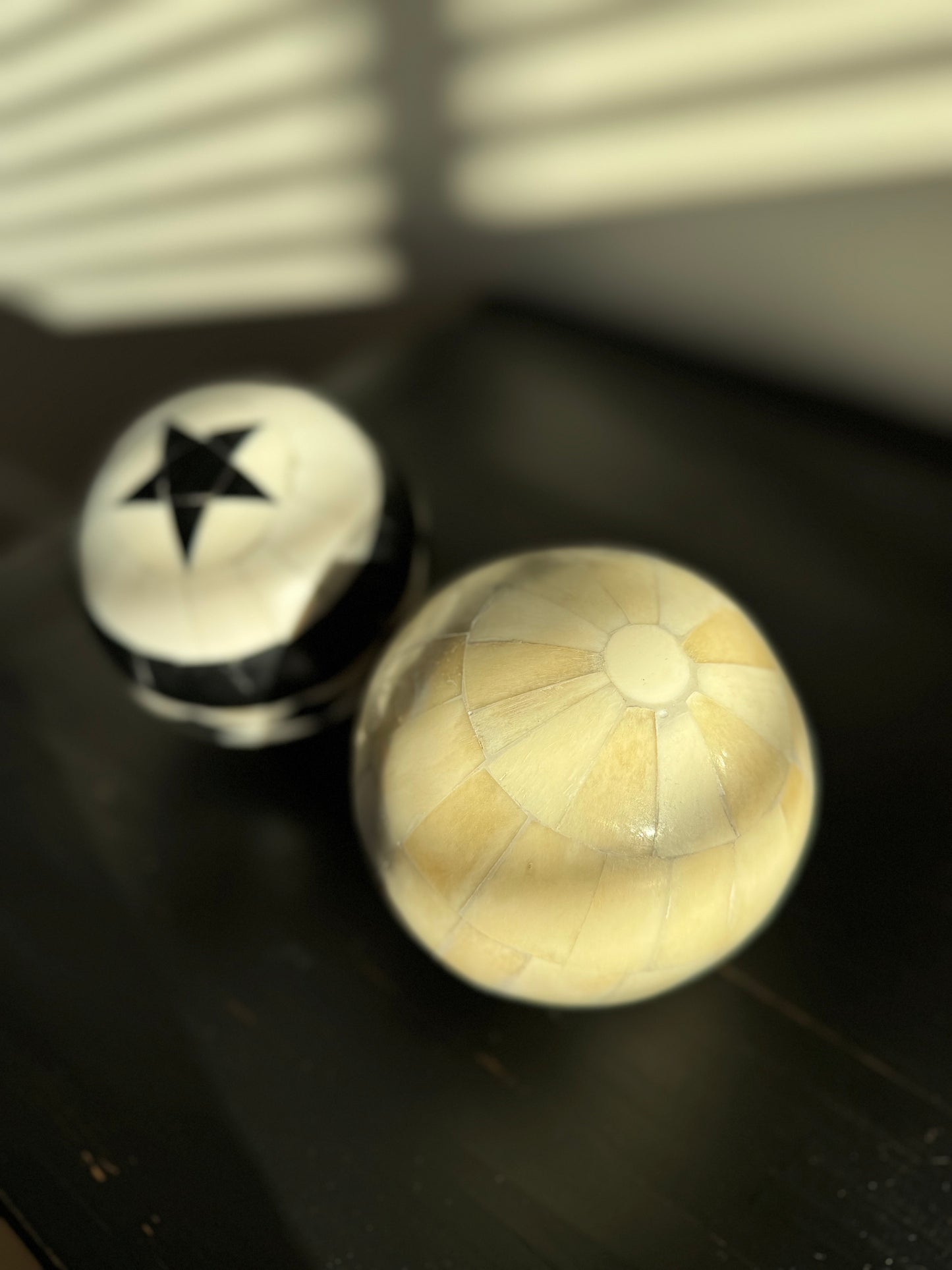 Decoratieve ornament bal | Beige – STAR