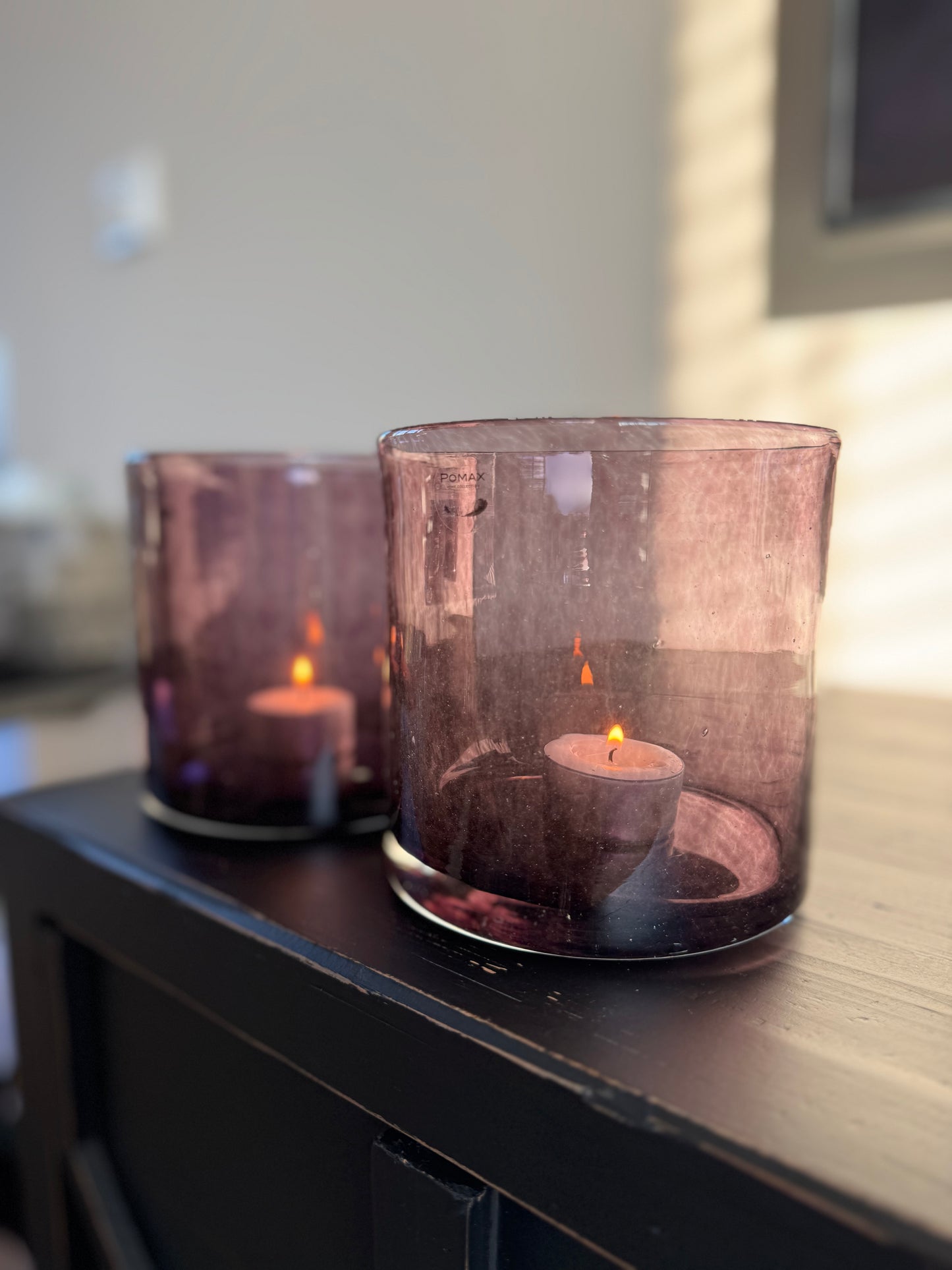 Glazen windlicht van het merk Pomax | Decoratief & aubergine kleur - SKLO