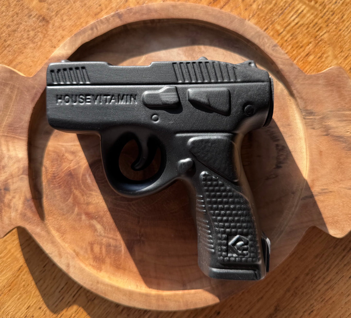 Keramieken vaas in zwart & Wit | Pistool  - GUN
