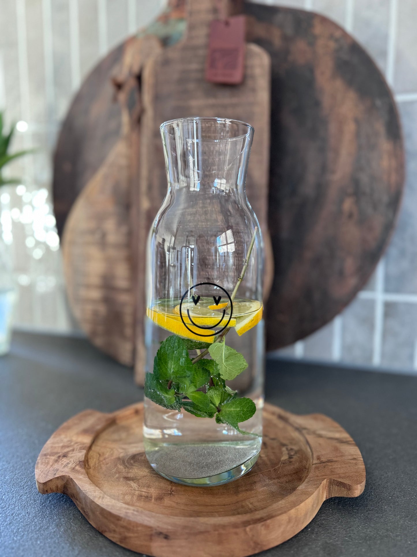 Waterkaraf met smiley | helder glas -  NOA